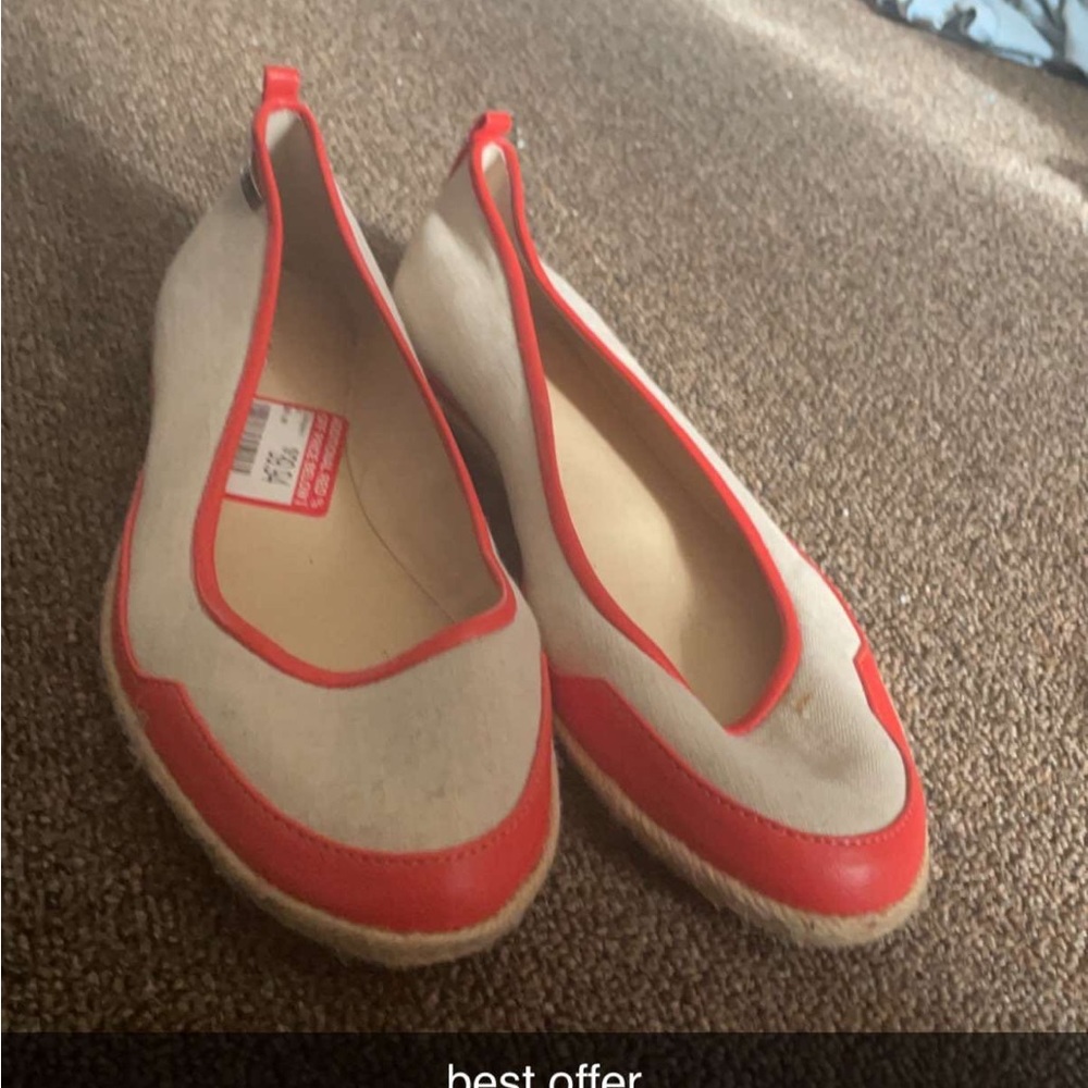 Close toed slip ons